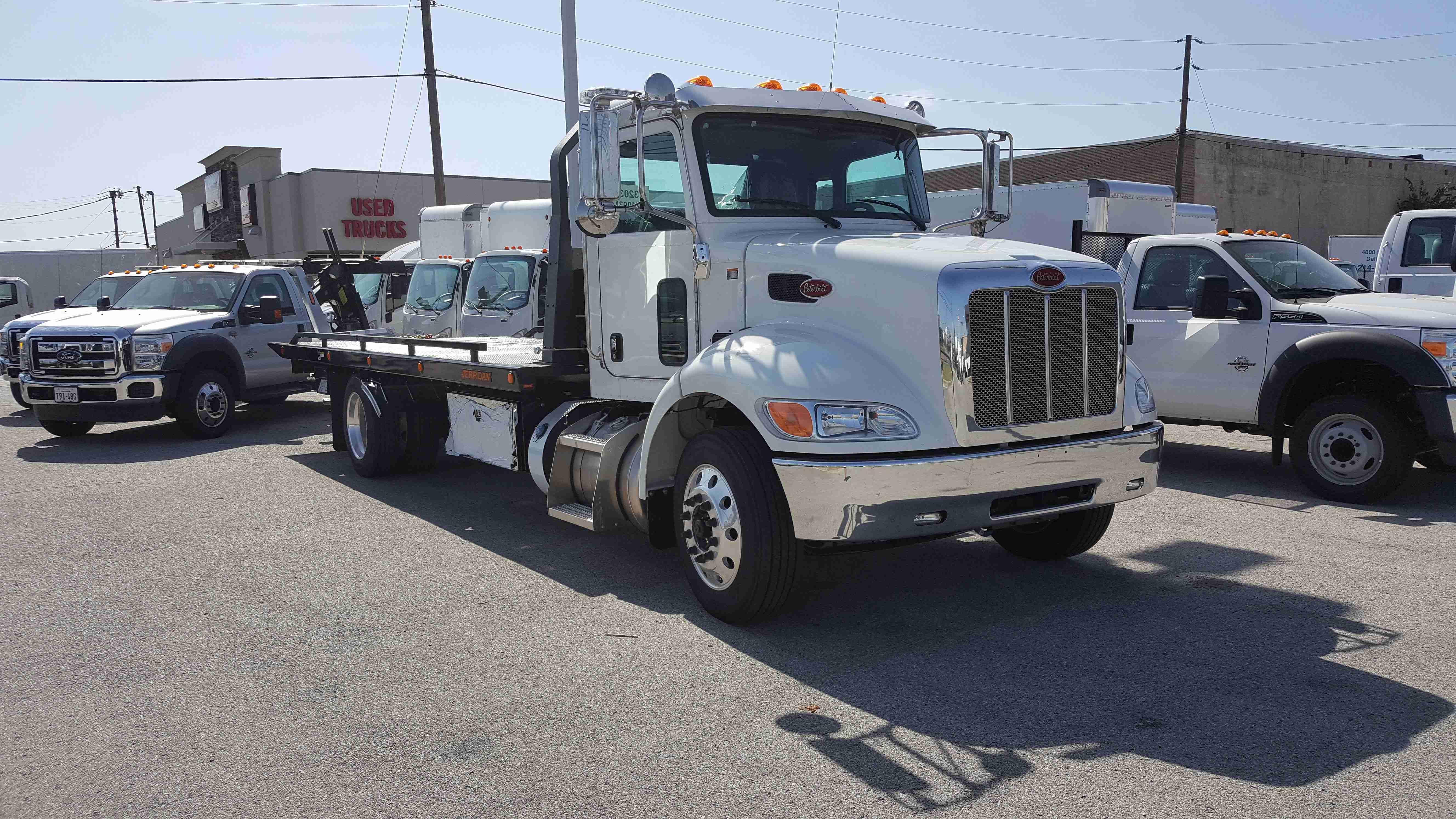 Carrollton Towing business image